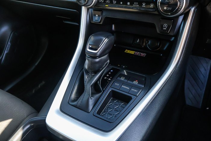 2022 Toyota RAV4 GXL