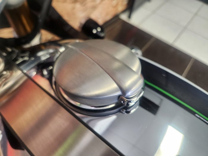 2022 Triumph THRUXTON RS SILVER