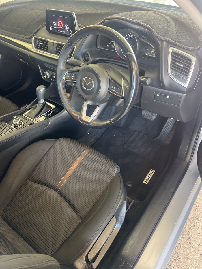 2018 Mazda 3 Maxx Sport