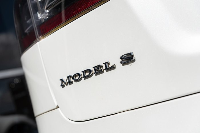 2017 Tesla Model S 90D AWD Pearl White