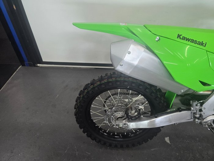 2025 Kawasaki KX450 Green