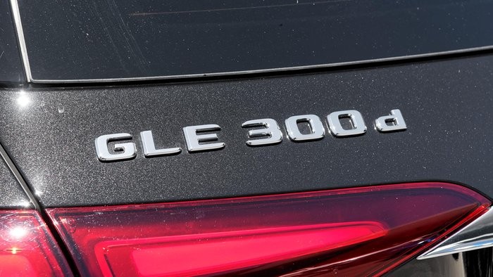 2025 Mercedes-Benz GLE-Class GLE300 d