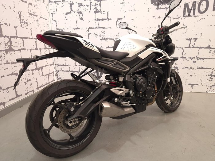 2023 Triumph Street Triple R 765 Street Triple White