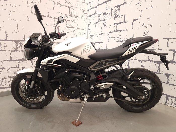 2023 Triumph Street Triple R 765 Street Triple White