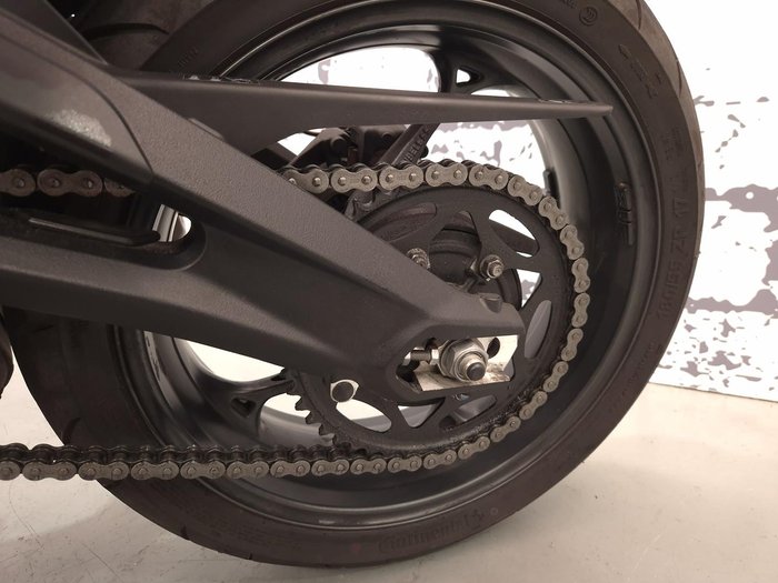 2023 Triumph Street Triple R 765 Street Triple White