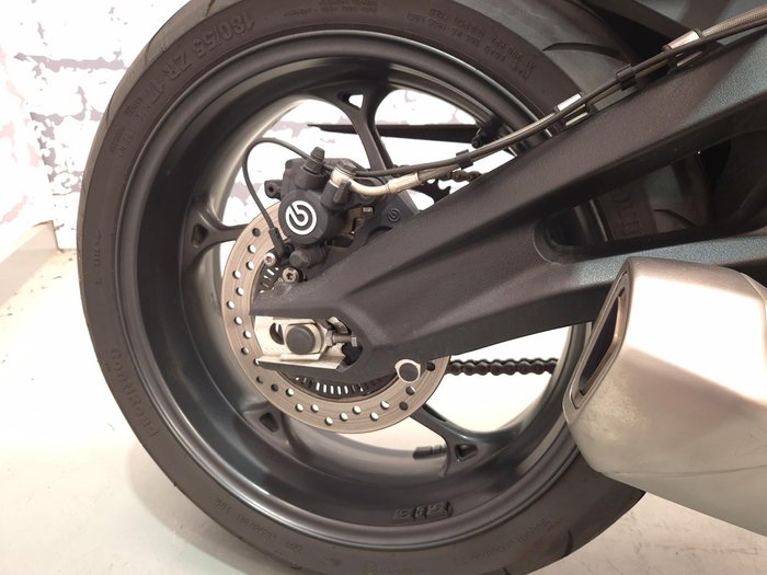 2023 Triumph Street Triple R 765 Street Triple White