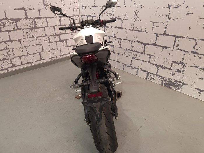 2023 Triumph Street Triple R 765 Street Triple White