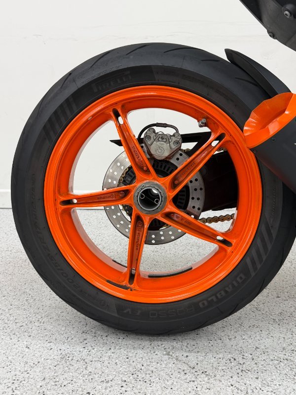 2022 Ktm 1290 SUPER DUKE R Orange