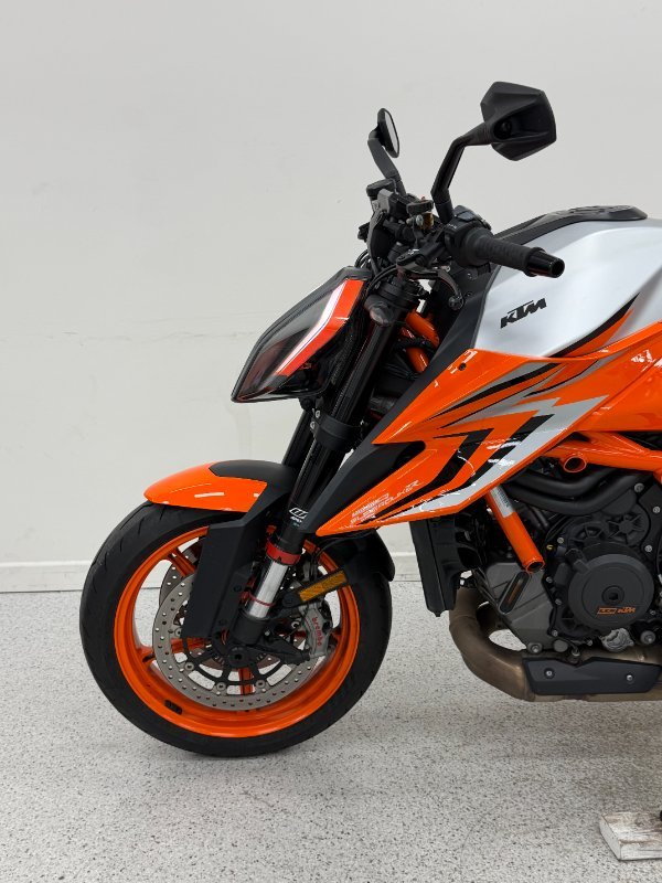 2022 Ktm 1290 SUPER DUKE R Orange