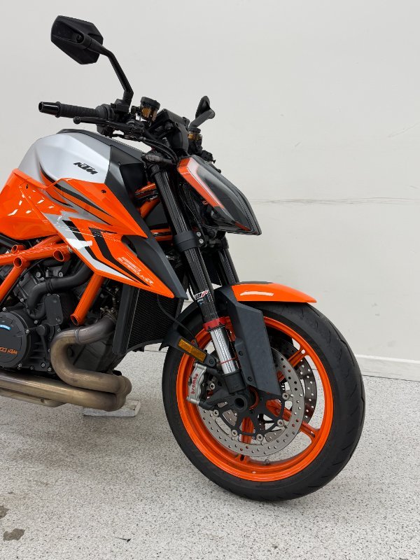 2022 Ktm 1290 SUPER DUKE R Orange