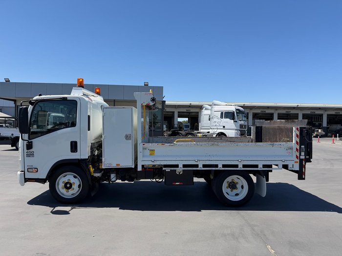 2014 Isuzu N Series NQR 450 Premium