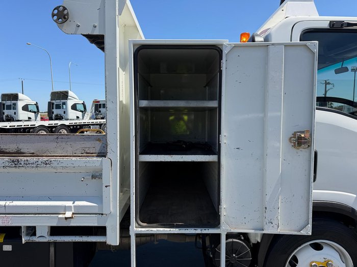 2014 Isuzu N Series NQR 450 Premium