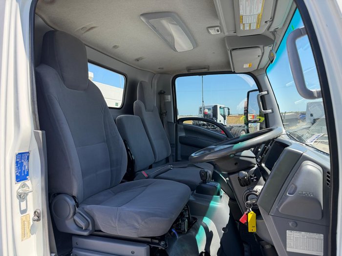 2014 Isuzu N Series NQR 450 Premium