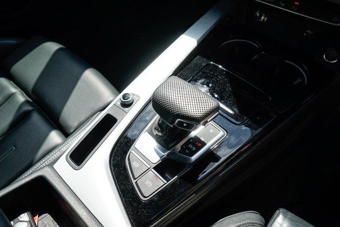 2020 Audi A4 45 TFSI S line