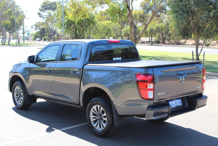 2021 Mazda BT-50 XS