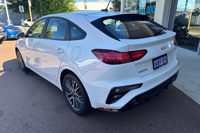 2022 Kia Cerato S
