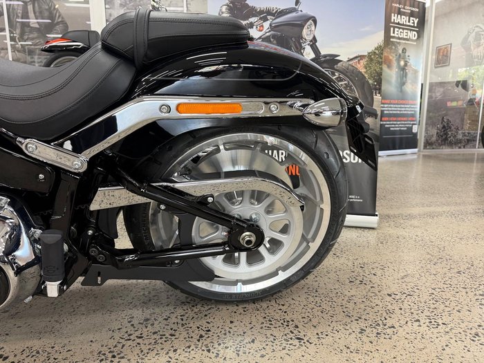 2026 Harley-Davidson Fat Boy 117 (FLFB) Softail Black
