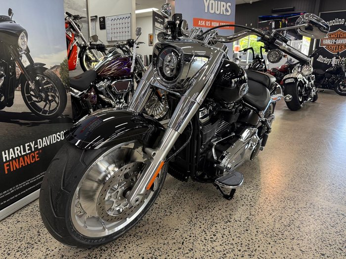2026 Harley-Davidson Fat Boy 117 (FLFB) Softail Black