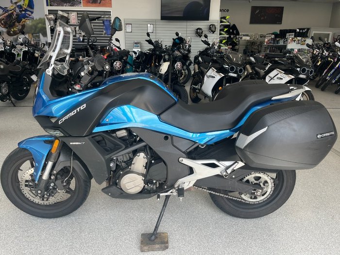 2017 CFMOTO 650MT BLUE