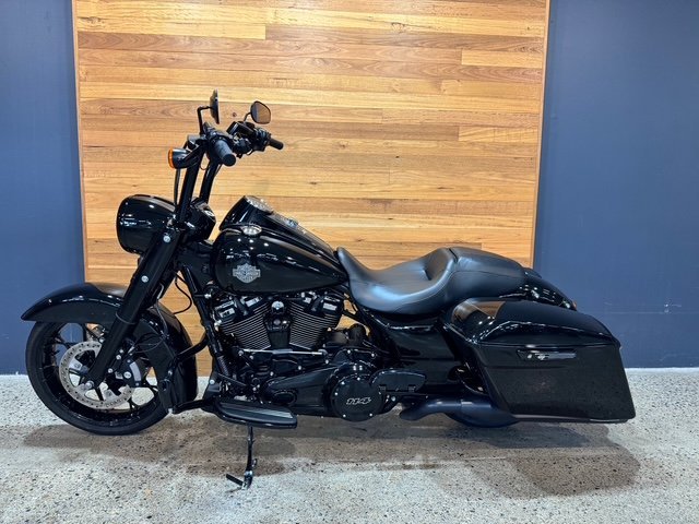 2021 HARLEY-DAVIDSON FLHRXS ROAD KING SPECIAL