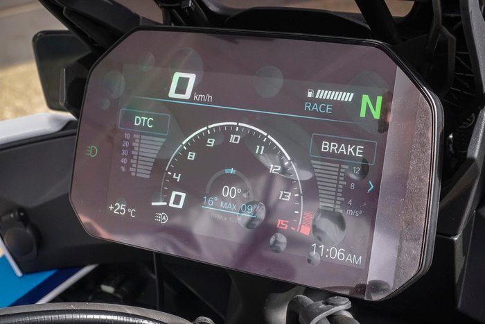 2025 BMW M 1000 XR