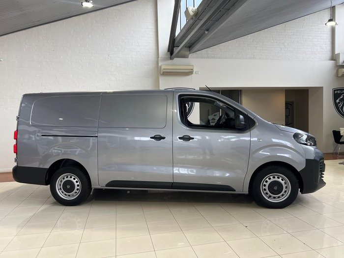 2025 Peugeot Expert Pro