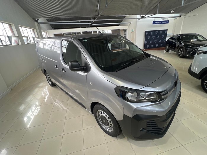 2025 Peugeot Expert