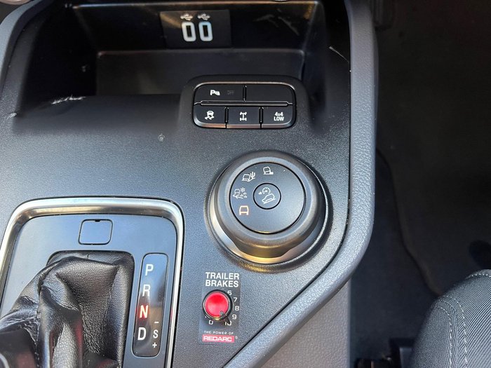 2017 Ford Everest Trend