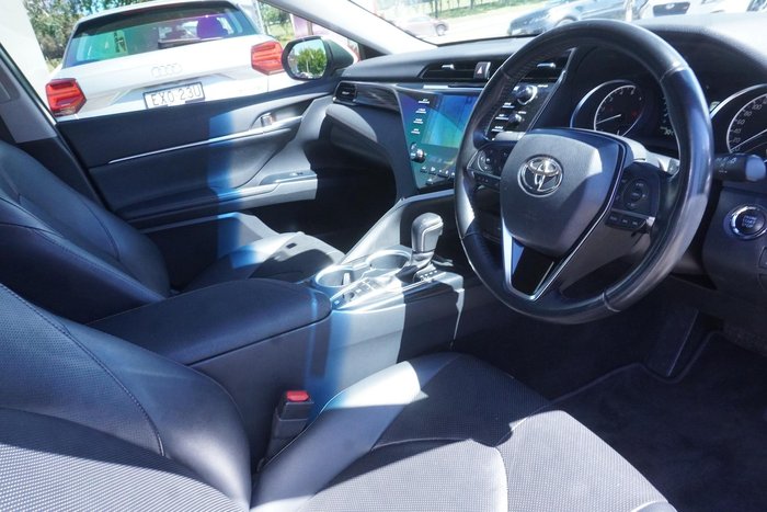 2019 Toyota Camry SL