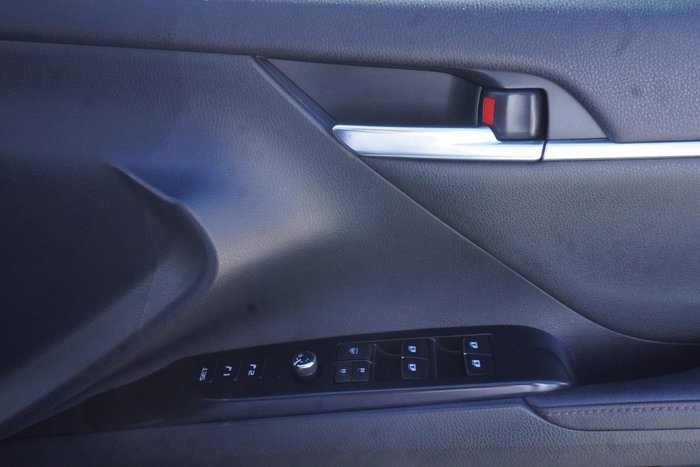 2019 Toyota Camry SL