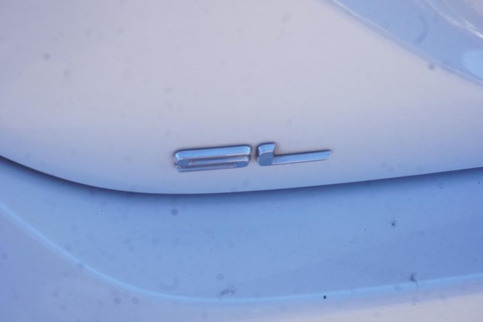 2019 Toyota Camry SL