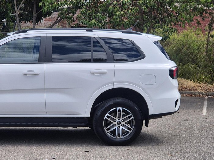 2024 Ford Everest Trend
