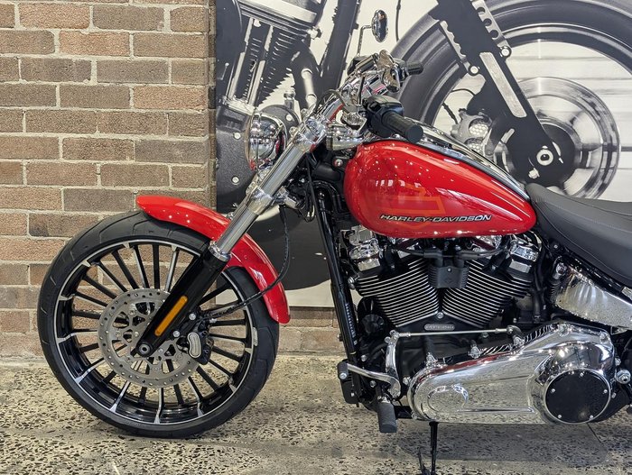 2026 Harley-Davidson Breakout 117 (FXBR) Softail Orange