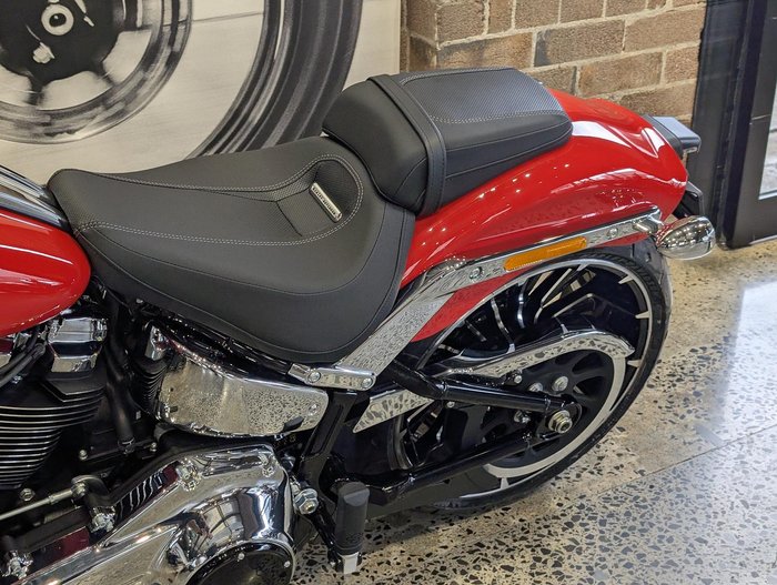 2026 Harley-Davidson Breakout 117 (FXBR) Softail Orange