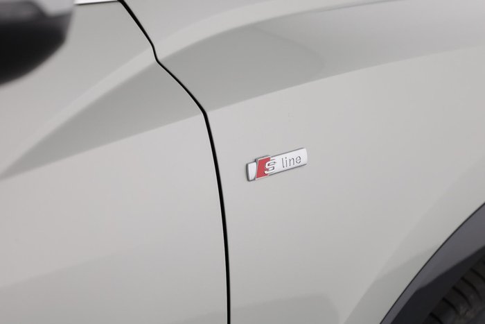 2023 Audi Q3 35 TFSI S line