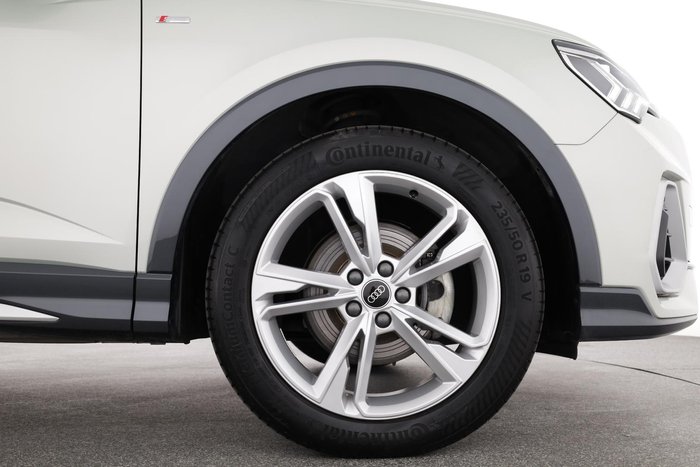 2023 Audi Q3 35 TFSI S line