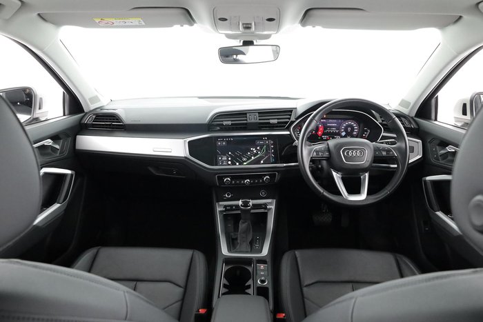 2023 Audi Q3 35 TFSI S line