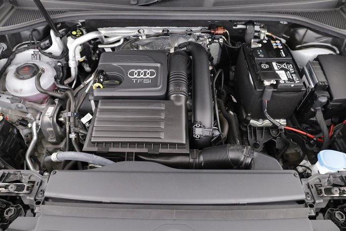 2023 Audi Q3 35 TFSI S line