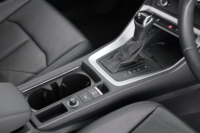 2023 Audi Q3 35 TFSI S line