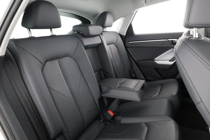 2023 Audi Q3 35 TFSI S line
