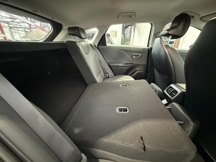 2025 Kia K4 Sport+