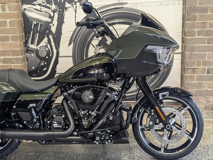 2026 Harley-Davidson Road Glide 117 (FLTRX) Touring Black