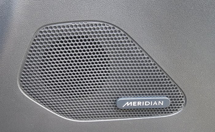 2016 Jaguar F-PACE 30d S X761 MY17 AWD Dark Sapphire