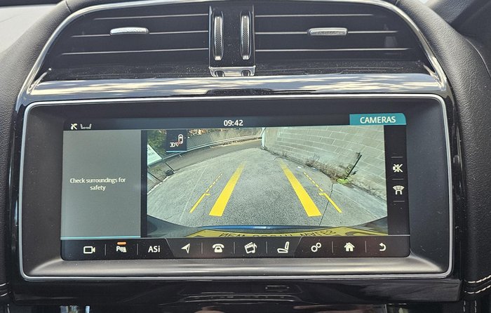 2016 Jaguar F-PACE 30d S X761 MY17 AWD Dark Sapphire