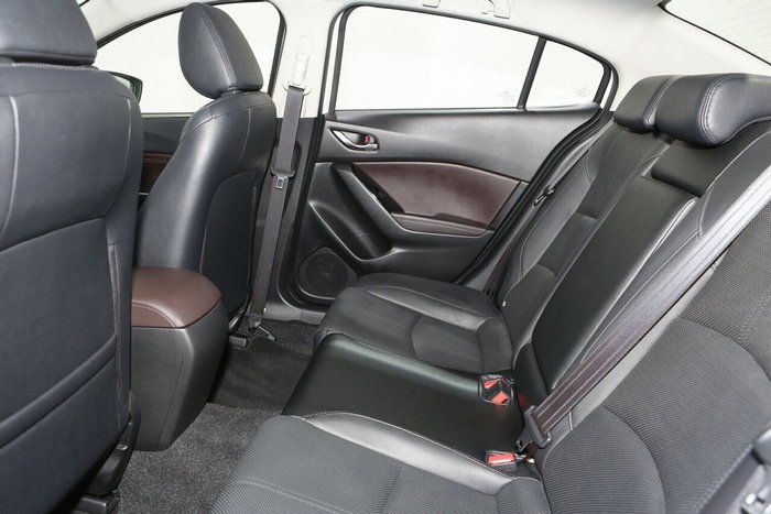 2018 Mazda 3 SP25 GT