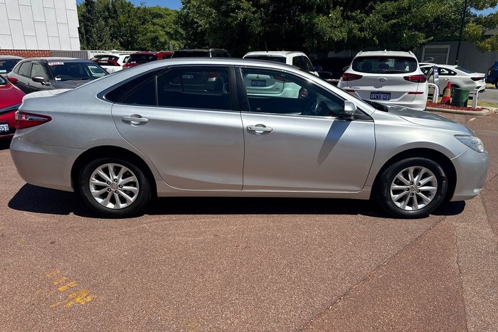 2015 Toyota Camry Altise