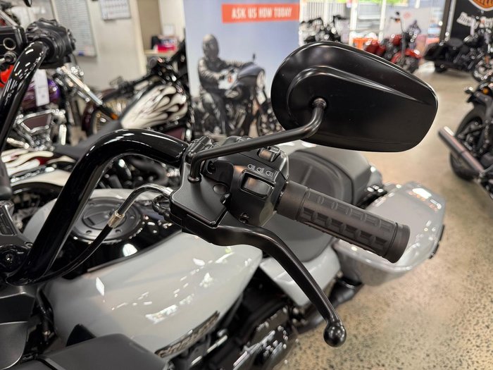 2025 Harley-Davidson Road Glide 117 (FLTRX) Touring Grey