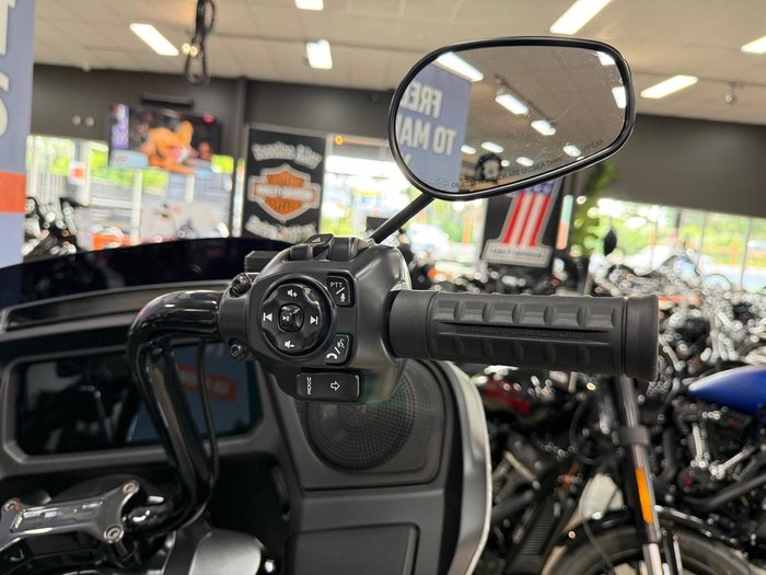 2025 Harley-Davidson Road Glide 117 (FLTRX) Touring Grey