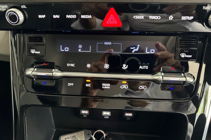 2020 Kia Carnival SLi