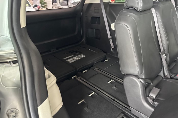 2020 Kia Carnival SLi